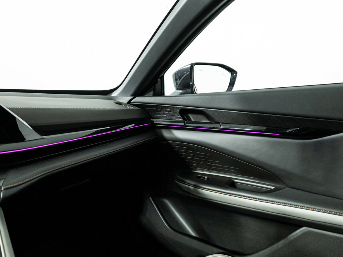 Changan UNI-V б/у, 2024, Роботизированная. Фото: #17