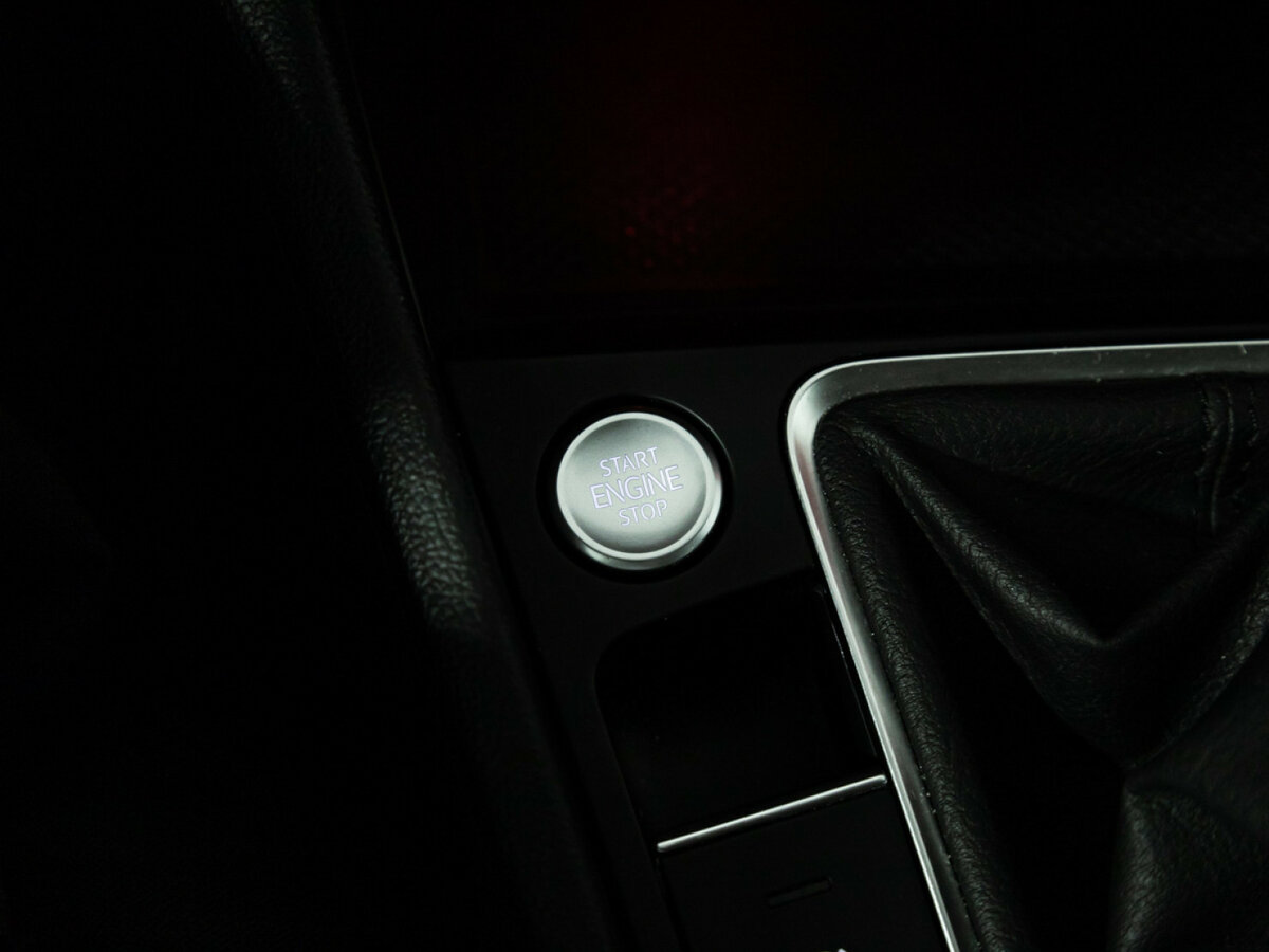 Volkswagen Jetta б/у, 2020, Автоматическая. Фото: #16