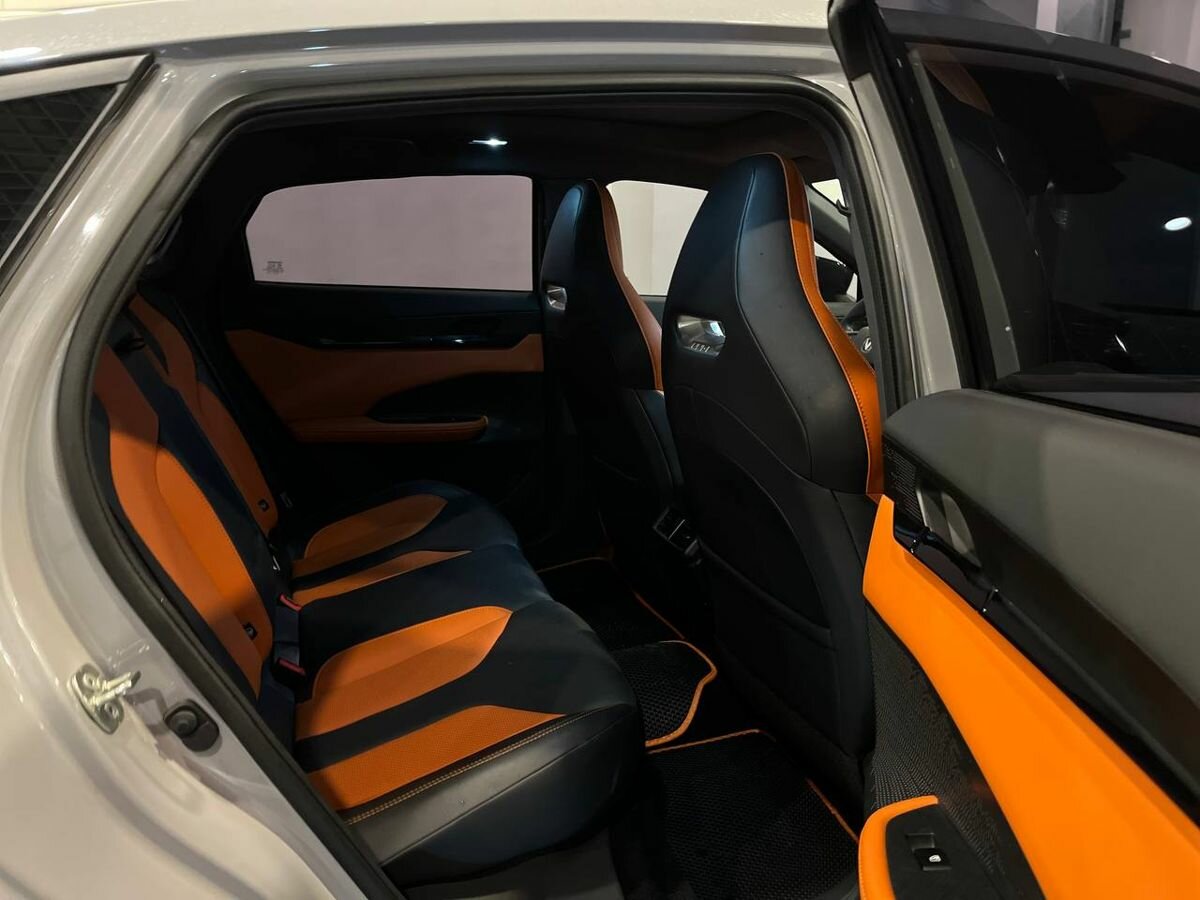 Changan UNI-V б/у, 2023, Роботизированная. Фото: #22