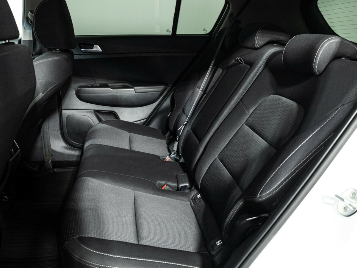 Kia Sportage б/у, 2022, Автоматическая. Фото: #9