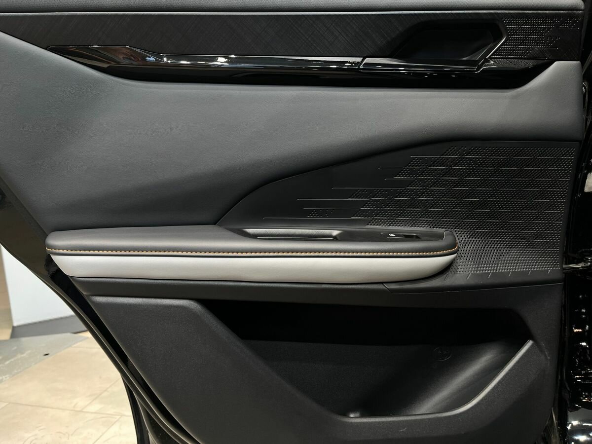 Changan UNI-V б/у, 2024, Роботизированная. Фото: #14