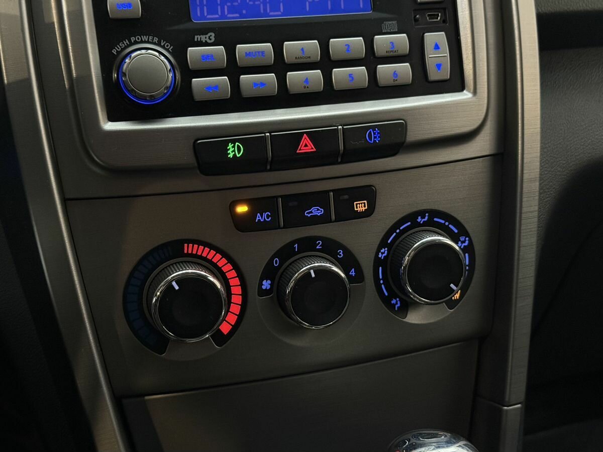 Chery Tiggo (T11) б/у, 2015, Роботизированная. Фото: #12