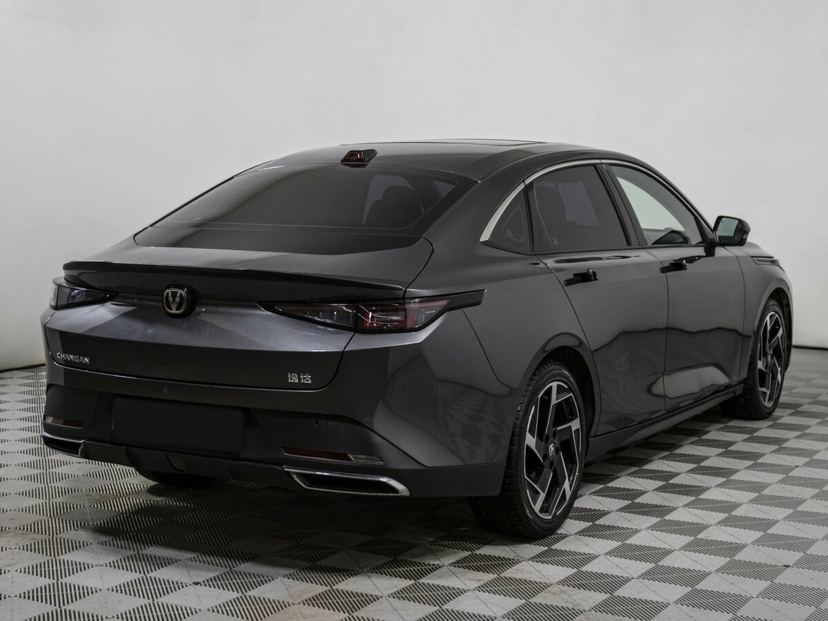 Changan Lamore б/у, 2023, Роботизированная. Фото: #3