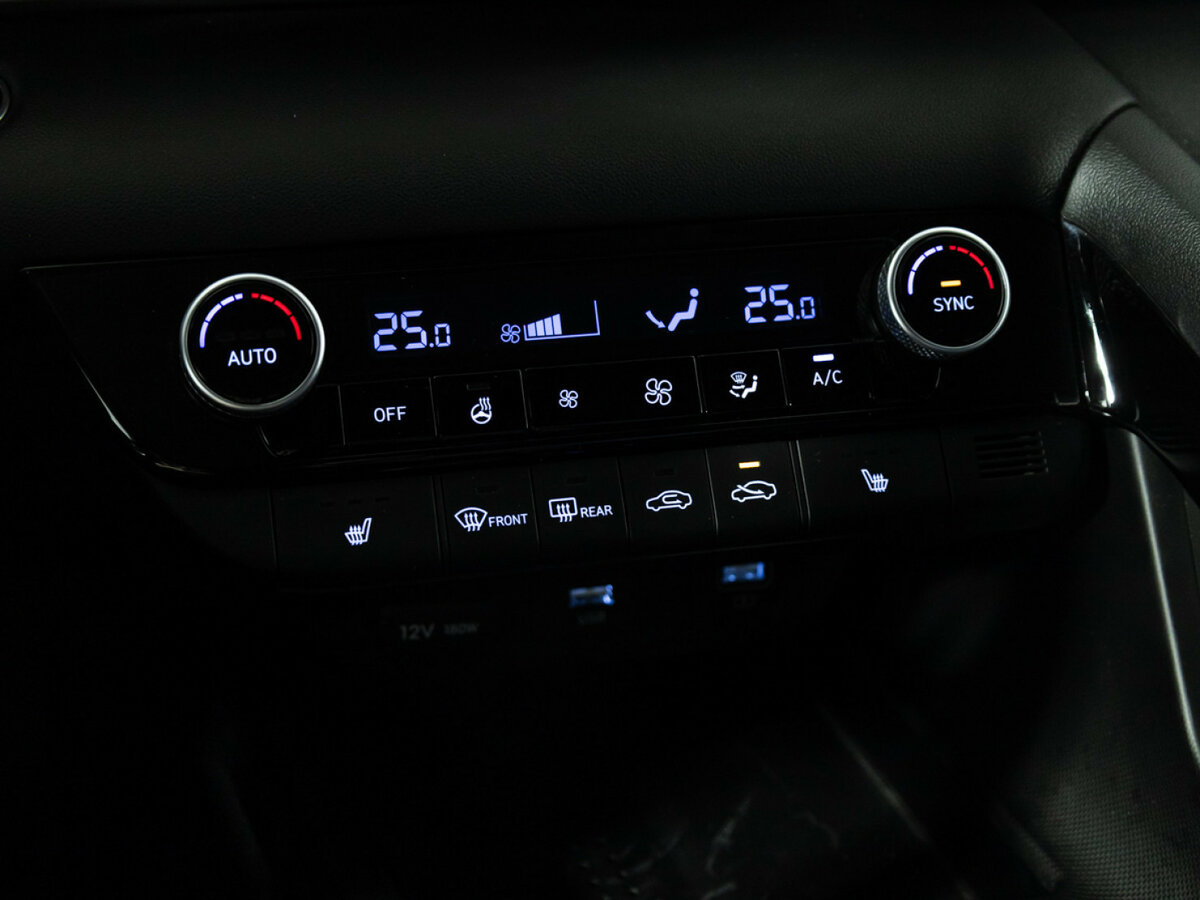 Hyundai Elantra б/у, 2022, Автоматическая. Фото: #14