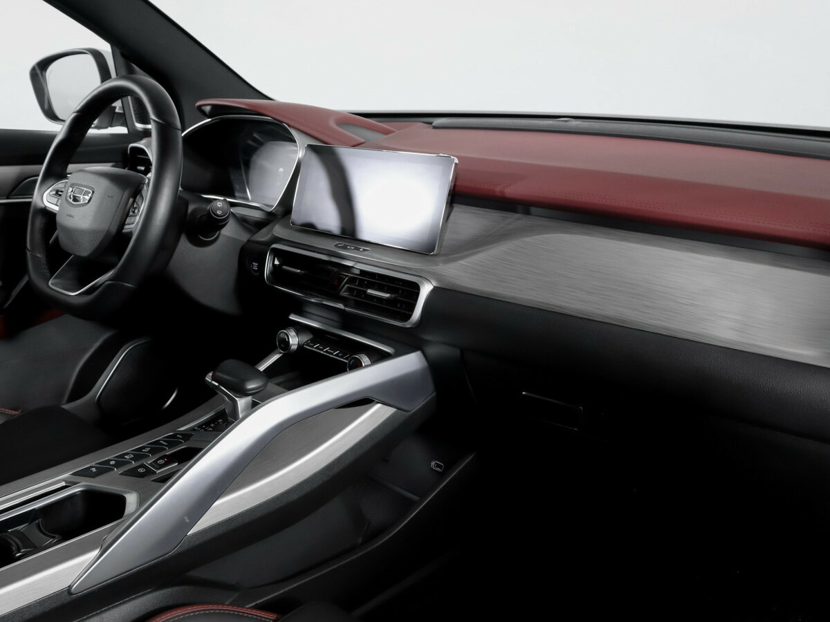 Geely Coolray б/у, 2023, Роботизированная. Фото: #8