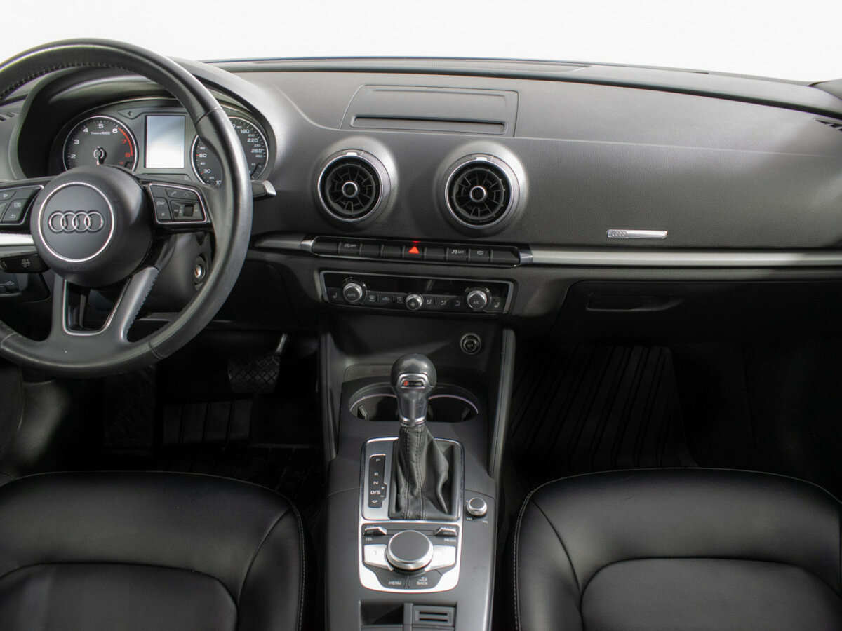 Audi A3 б/у, 2019, Роботизированная. Фото: #8