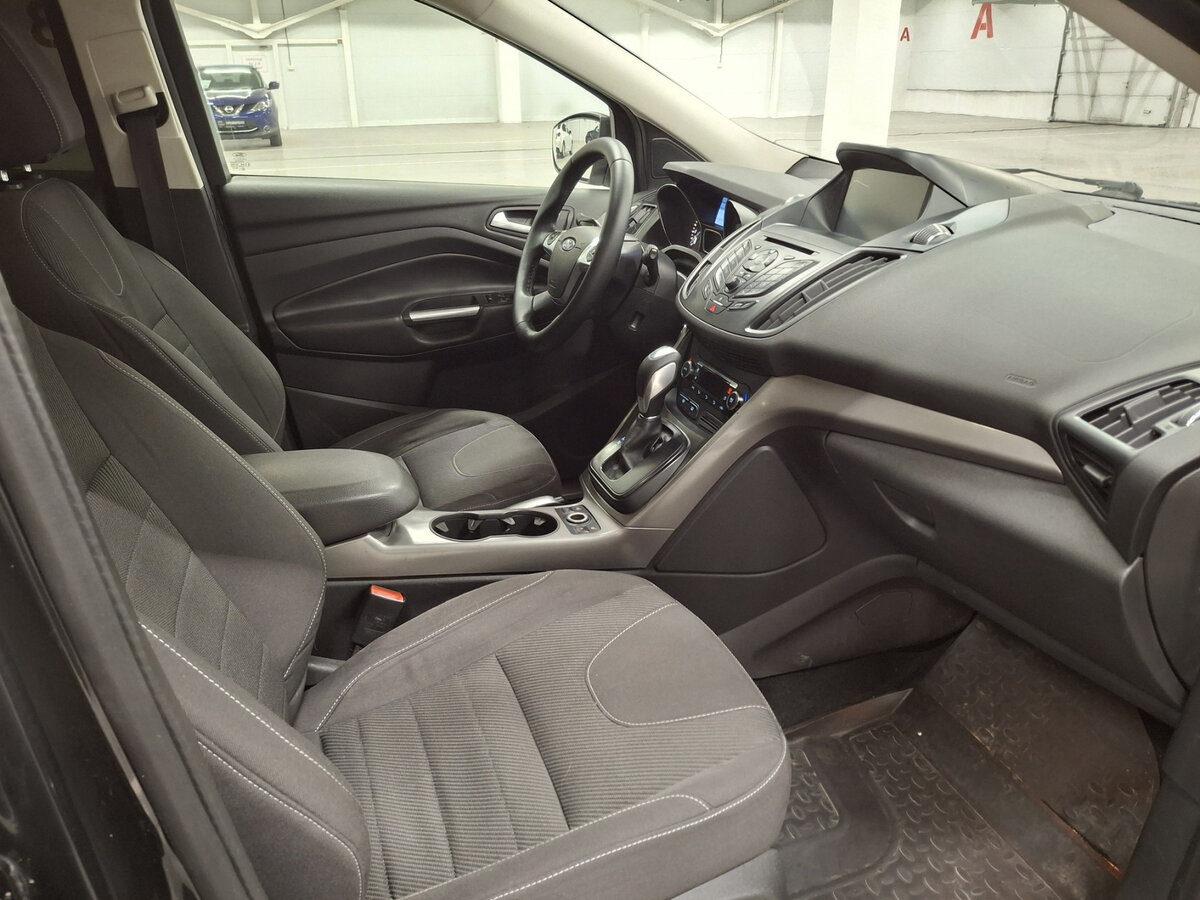 Ford Kuga б/у, 2013, Автоматическая. Фото: #10