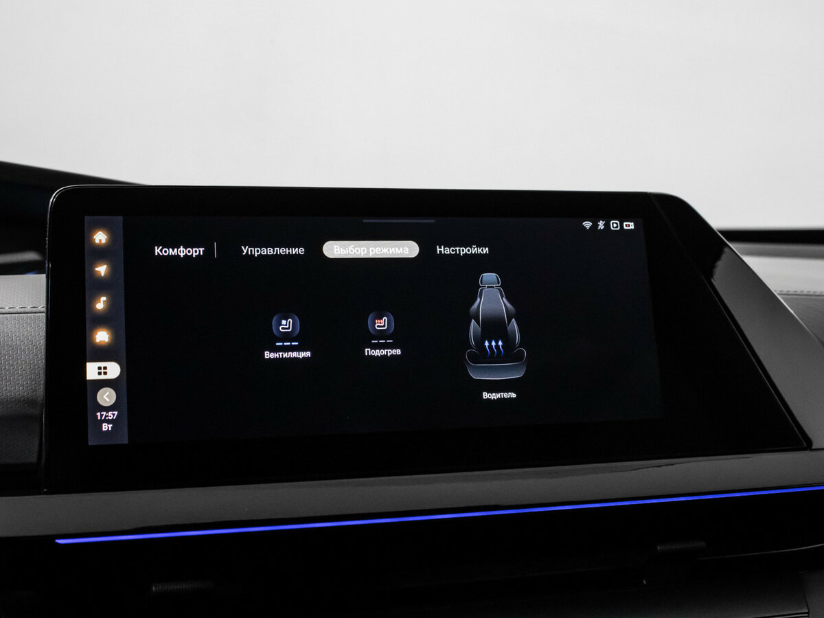 Changan UNI-V б/у, 2023, Роботизированная. Фото: #21