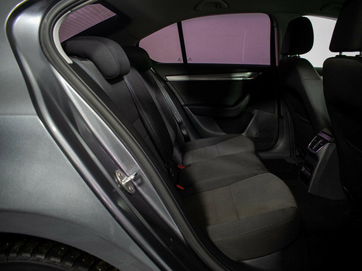 Skoda Octavia б/у, 2014, Механическая. Фото: #6