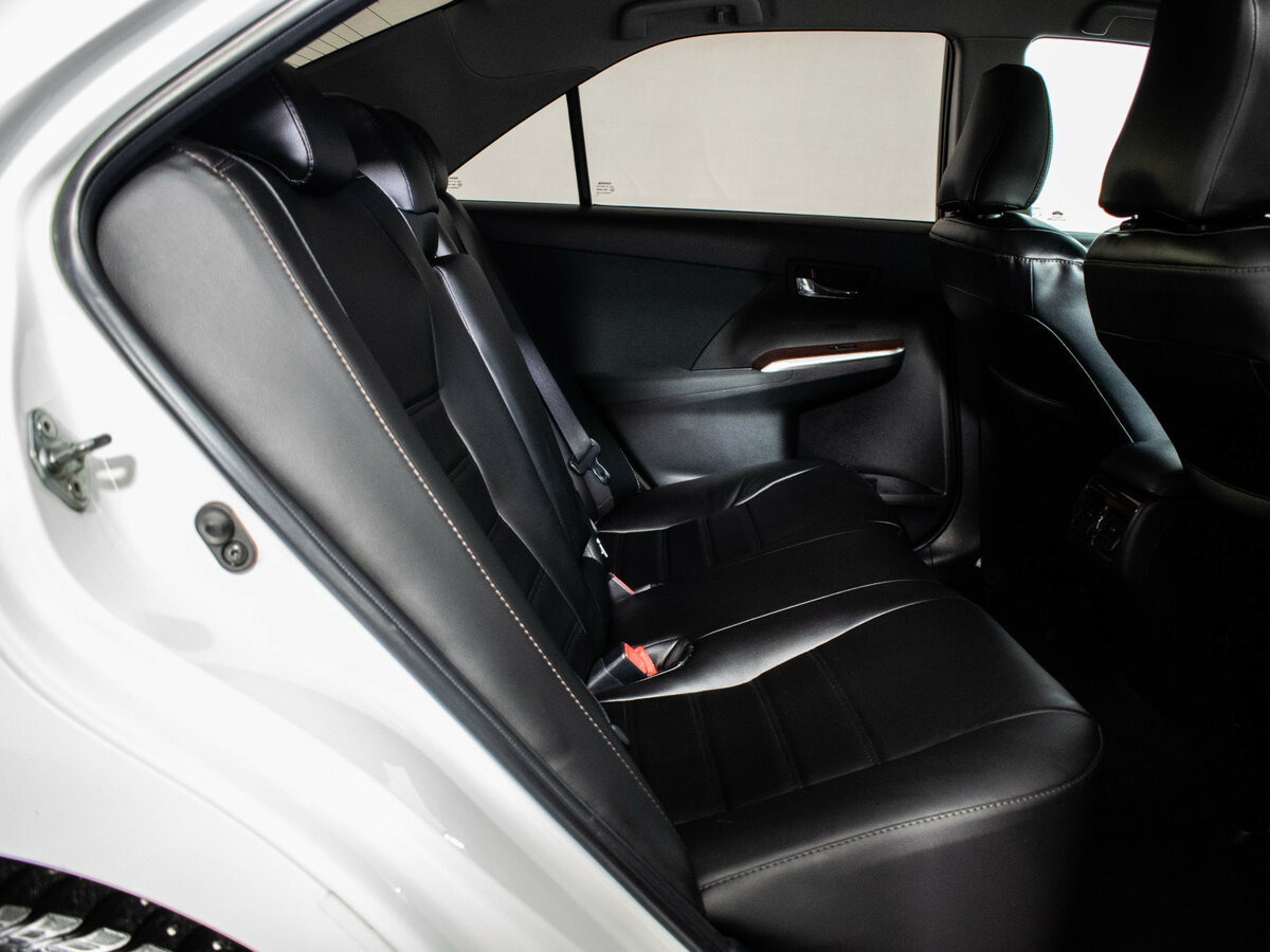 Toyota Camry б/у, 2014, Автоматическая. Фото: #6