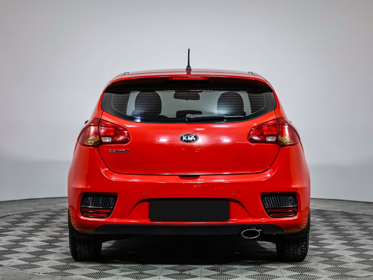 Kia Ceed б/у, 2016, Автоматическая. Фото: #4