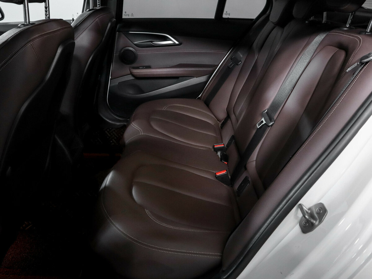 BMW 1 серии б/у, 2020, Роботизированная. Фото: #7