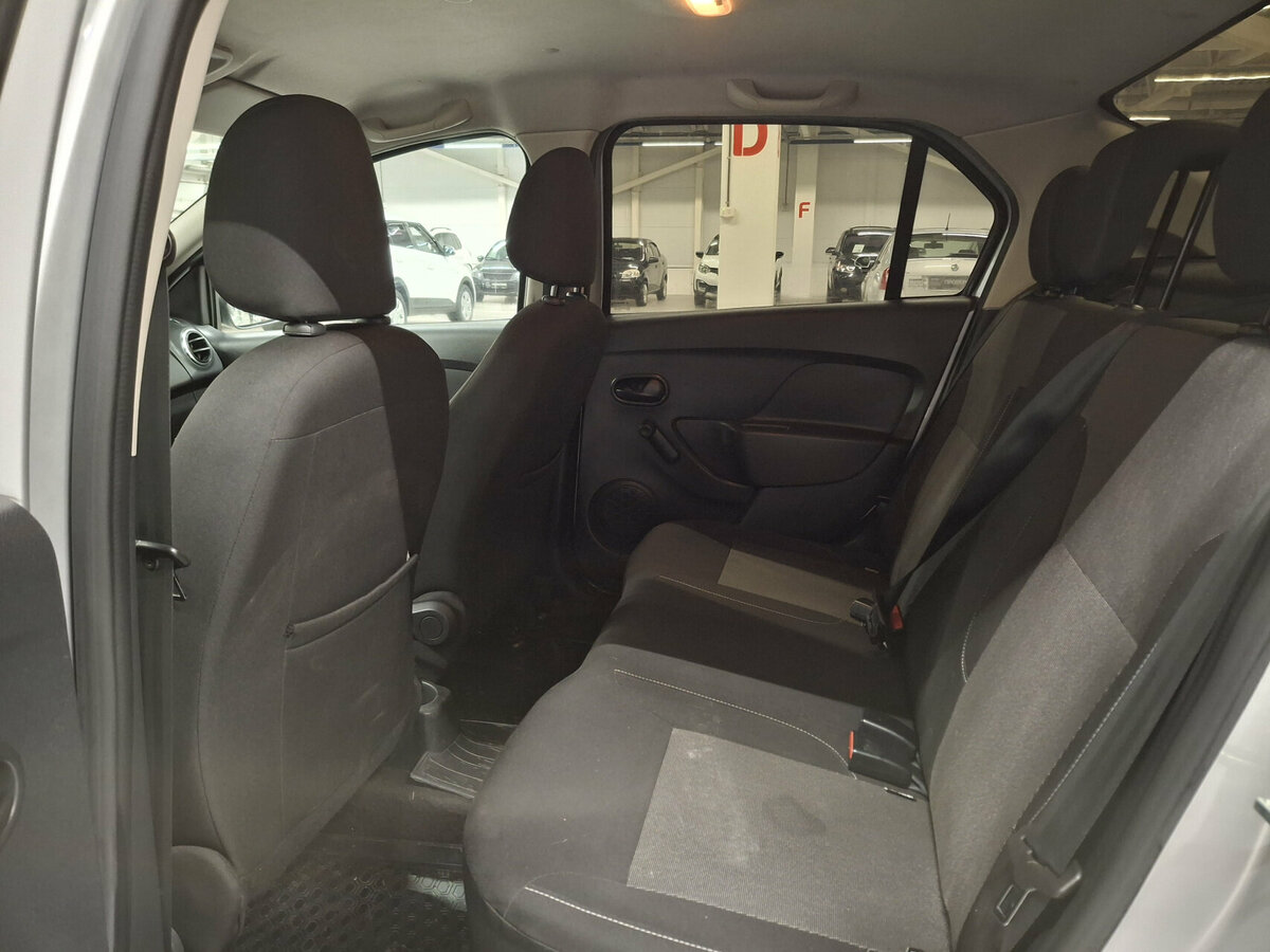 Renault Logan б/у, 2020, Автоматическая. Фото: #11