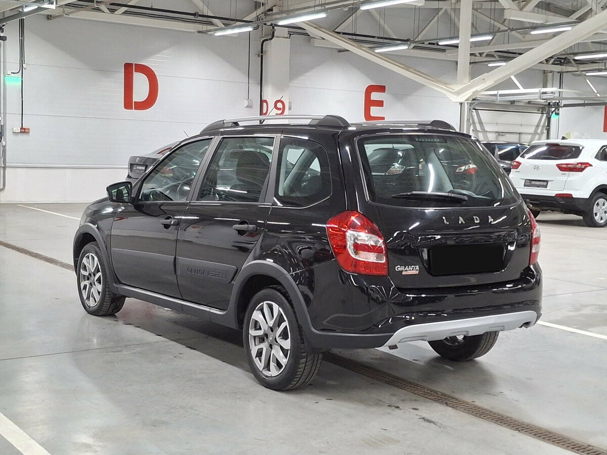 Lada (ВАЗ) Granta б/у, 2022, Механическая. Фото: #6