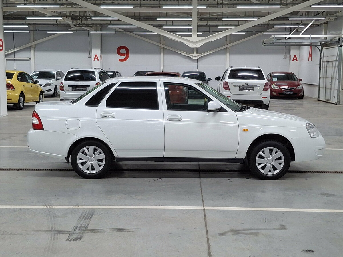 Lada (ВАЗ) Priora б/у, 2017, Механическая. Фото: #3