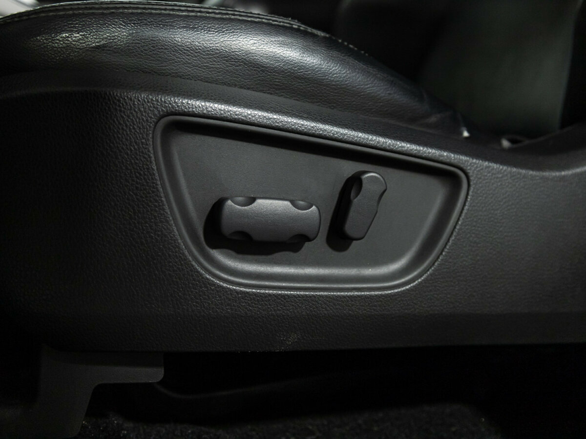 Mitsubishi Pajero Sport б/у, 2017, Автоматическая. Фото: #11